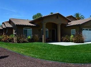 29195 Yosemite Pl, Canyon Lake, CA 92587