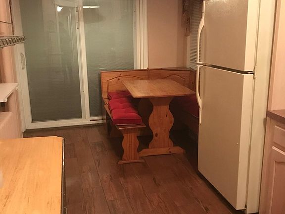 5th image of 2241 Chatterton Ave #1