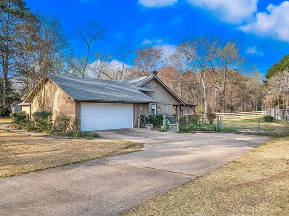 7327 S Lakeshore Dr, Shreveport, LA 71119