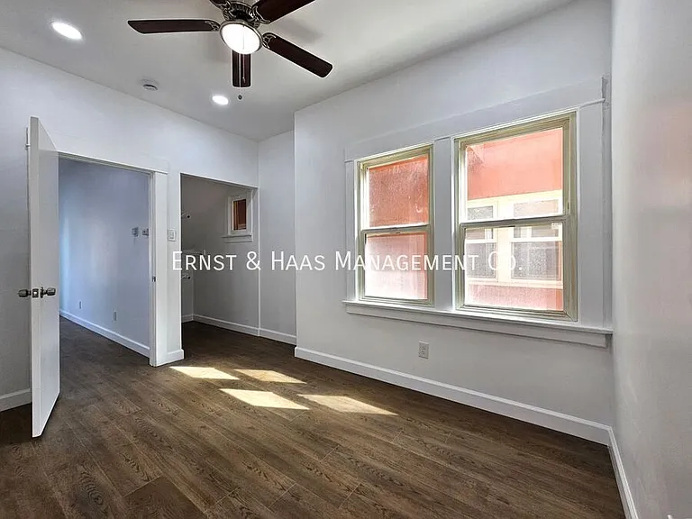 33 Orange Ave #2 — Photo 8