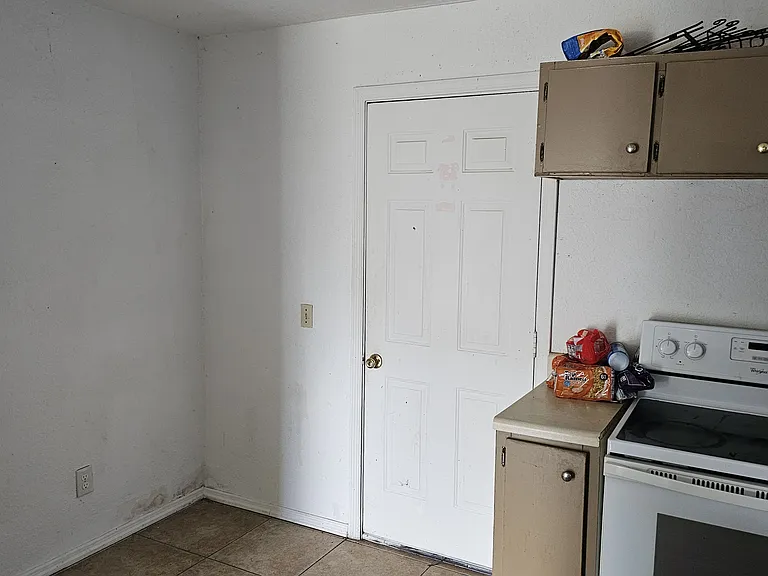 1849 7th St SW #24 — Photo 10
