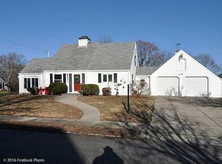 23 Sutton Pl, Cranston, RI 02910