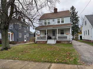 1193 Mayfield Ridge Rd, Mayfield Heights, OH 44124