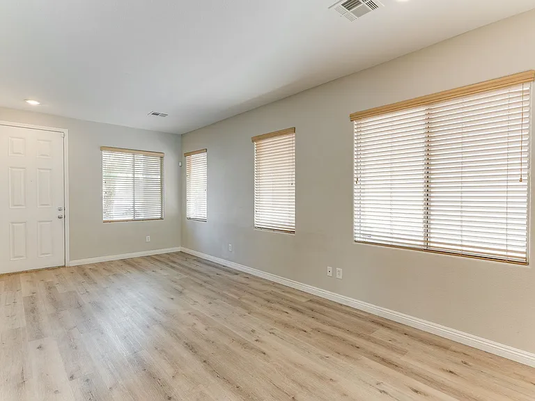 7981 Imperial Treasure St — Photo 4