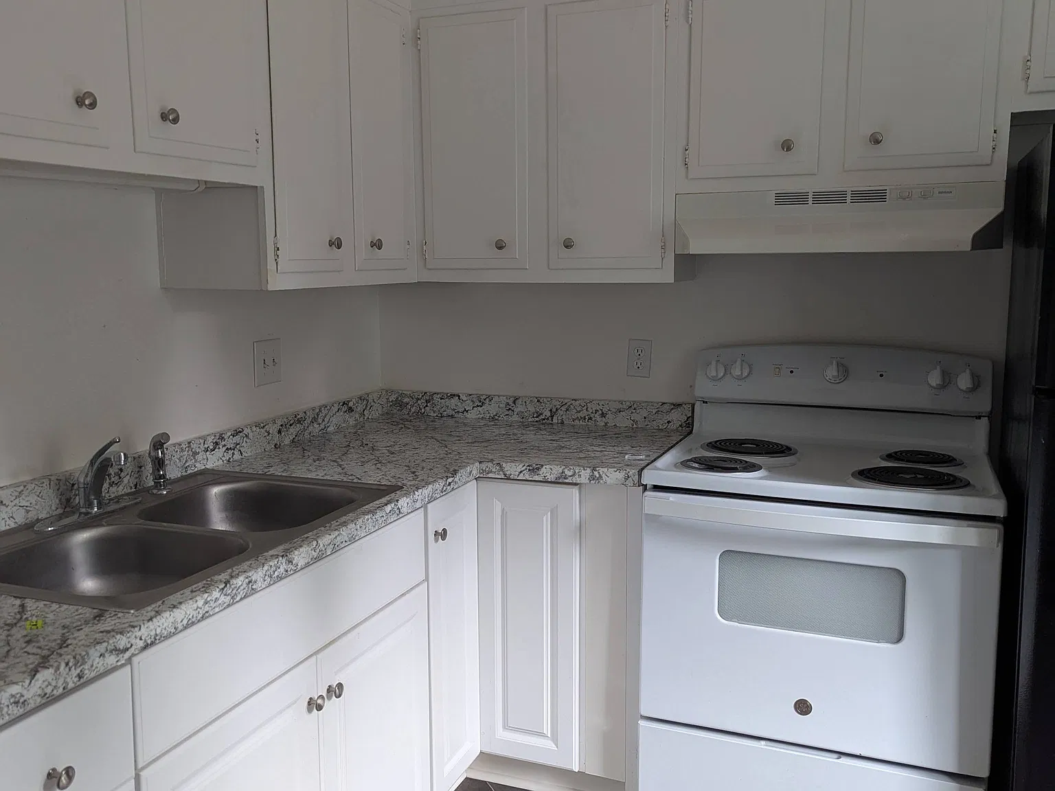 2 bed, 883 sqft, $850 — Photo 3