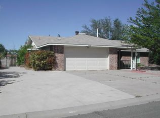 4932 Chromium Dr NE, Rio Rancho, NM 87124