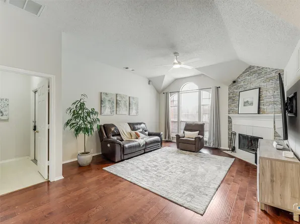 7604 Naples Ln, Frisco, TX 75035
