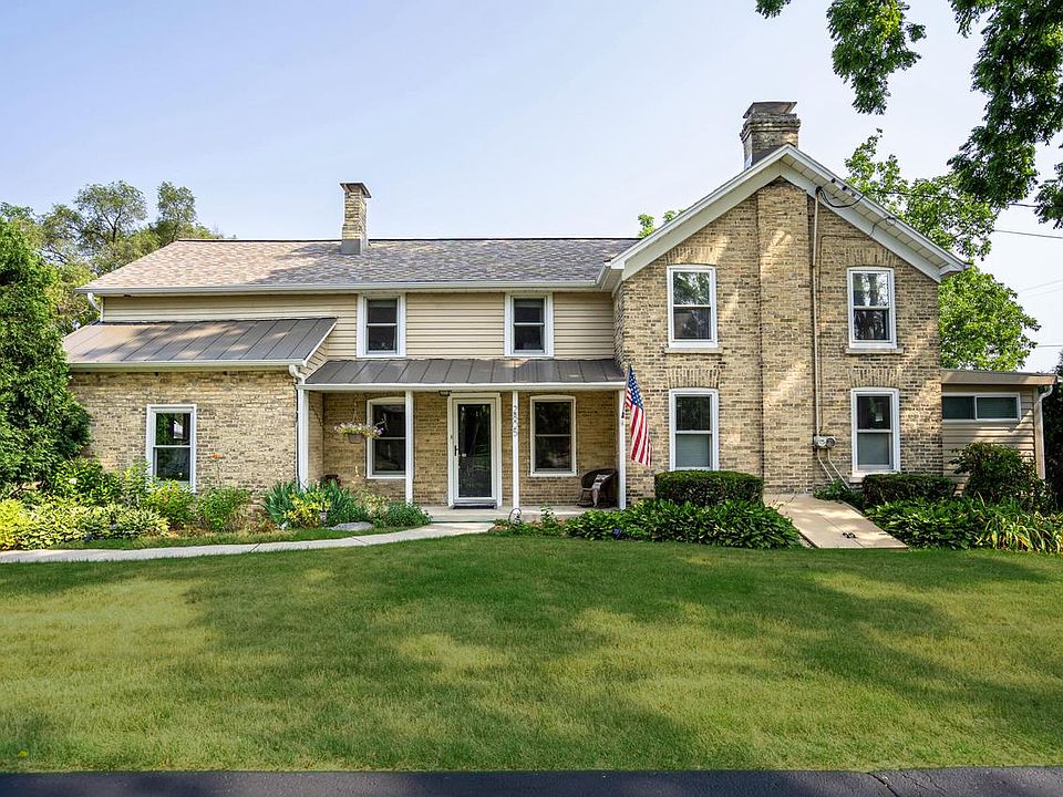 2805 North Barker ROAD Brookfield WI 53045 Zillow