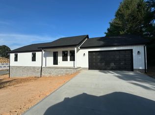 158 Strunk Rd, Corbin, KY 40701