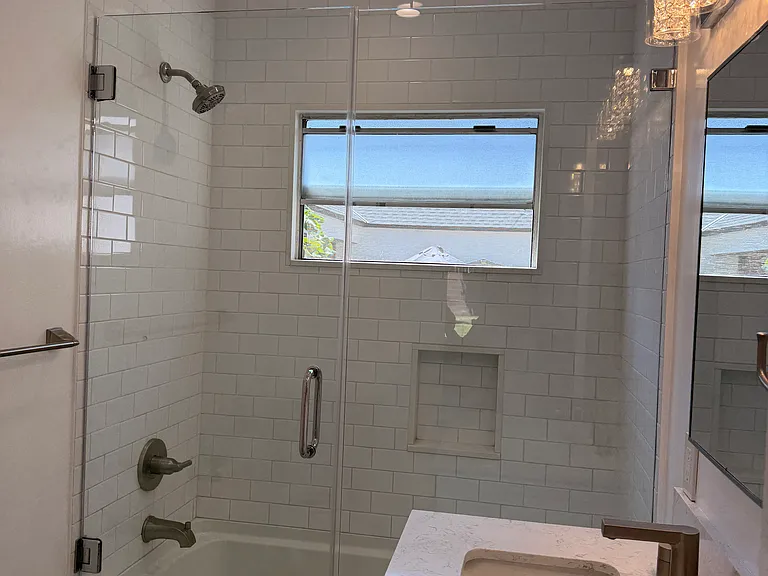 1727 Scott Rd #B — Photo 4