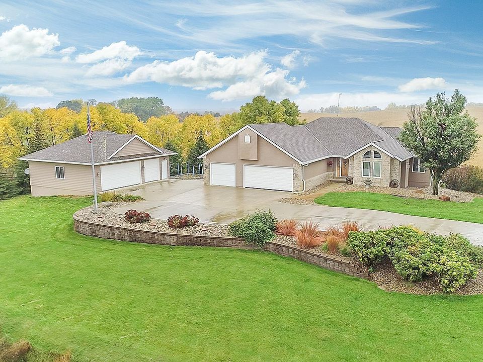 23667 c60 hinton ia 51024 zillow