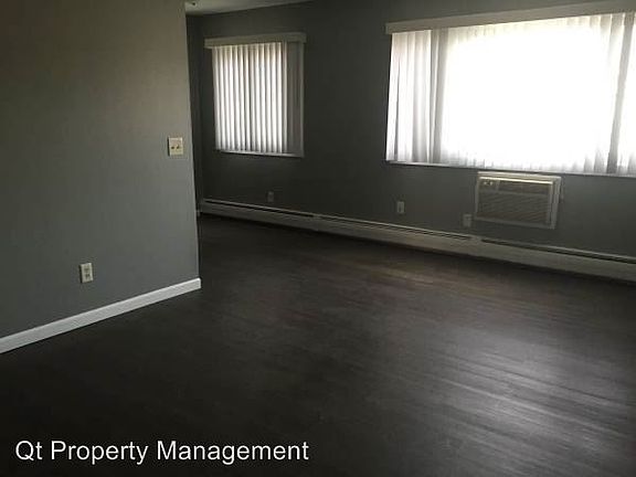 5th image of 2020 22nd Ave S APT 101