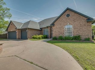 12512 Lorien Way, Oklahoma City, OK 73170