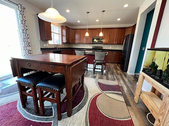 Kitchen and dining area are spacious and perfect for entertaining!