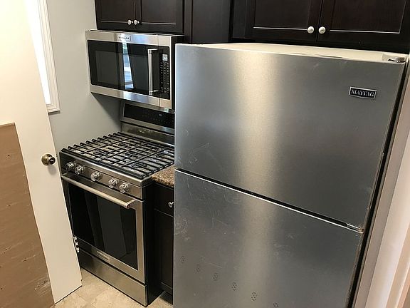 4th image of 7270 Balson Ave