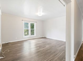 1012 Clay St #1/2, Cedar Falls, IA 50613