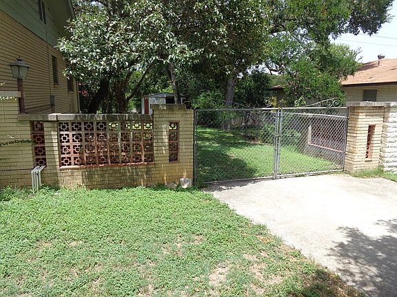 3rd image of 714 Galbraith Ave