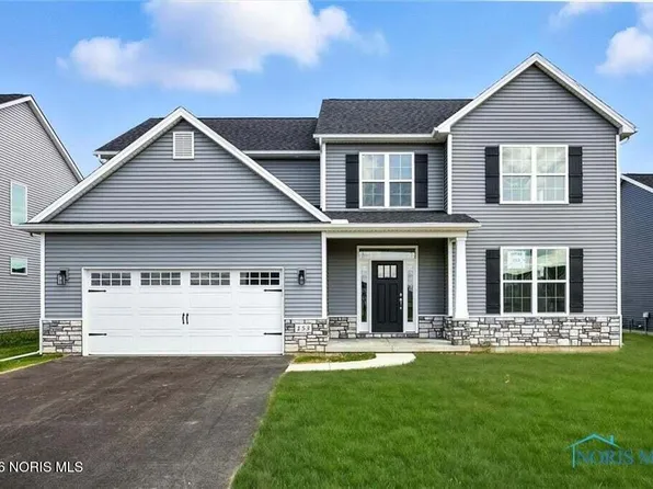 153 Bentley Dr, Perrysburg, OH 43551
