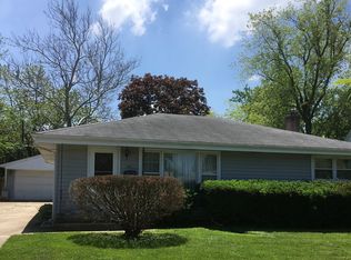 541 Sherman St, Downers Grove, IL 60515