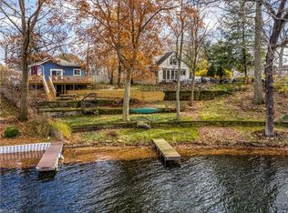 4414 Point Comfort Dr, Akron, OH 44319