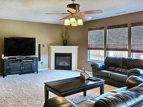 5th image of 19336 Searay Dr