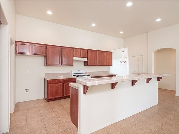 5th image of 21189 Colombard Way