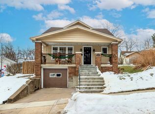 60 S Booth St, Dubuque, IA 52003