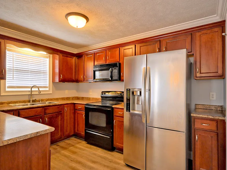 135 Excell Rd #402 — Photo 12