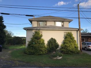 664 Batts Switch Rd, Pen Argyl, PA 18072