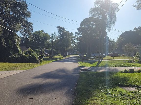4th image of 2924 Stoneland Ln