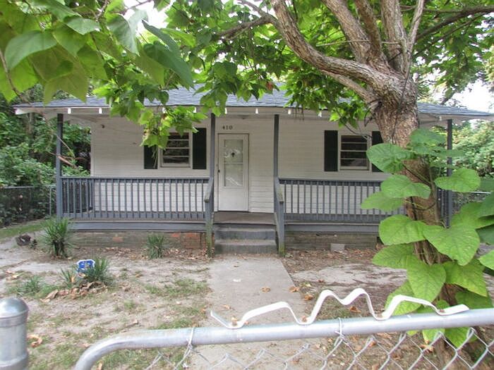 1st image of 410 Dingle St