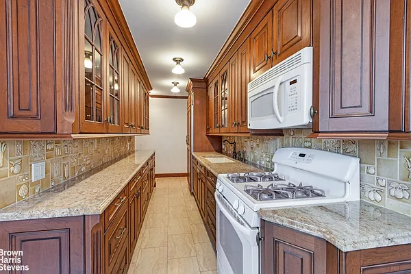 Sold by Brown Harris Stevens | media 16