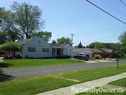 2nd image of 3404 Heatherdowns Blvd