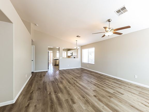 3rd image of 16908 N 160th Ave