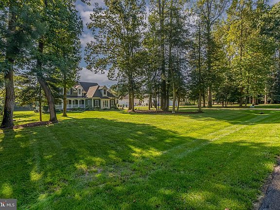 5th image of 32579 Woods Ct