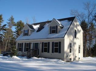 271 Rocky Dundee Rd, Buxton, ME 04093