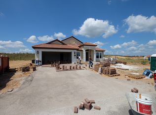 1936 Via Lago Cir., LAKELAND, FL 33810