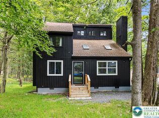 7079 Boulder Ct, Tobyhanna, PA 18466