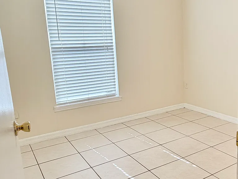 13087 Odyssey Lake Way — Photo 7