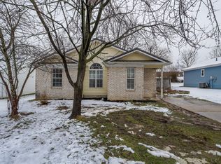 327 Irvine View St, Richmond, KY 40475