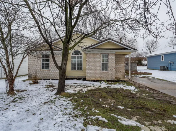 327 Irvine View St, Richmond, KY 40475