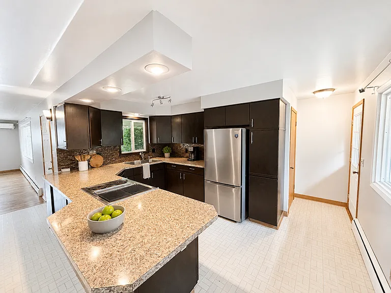 5612 N Fleming St — Photo 4