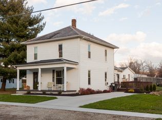 684 Jefferson St, Utica, OH 43080