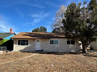 3213 N Institute St, Colorado Springs, CO 80907