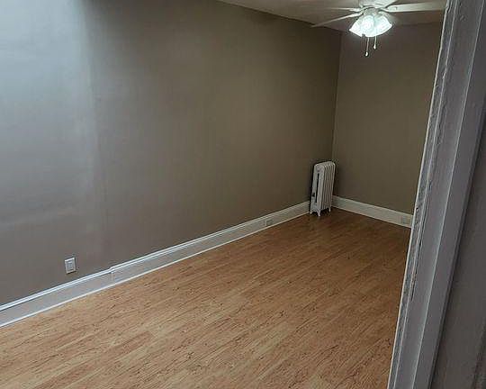 5th image of 203 Railroad Ave