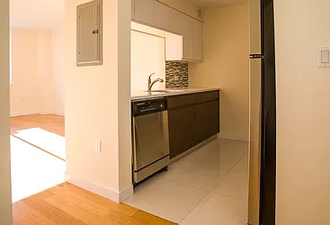 Rented by Kahen Properties