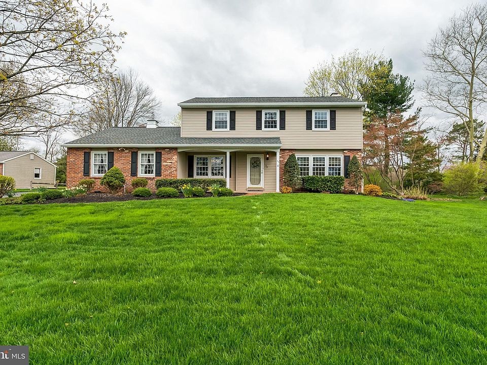 39 Valley View Dr, Fountainville, PA 18923 | Zillow