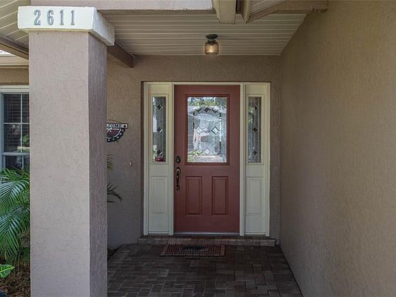 3rd image of 2611 Sablewood Dr