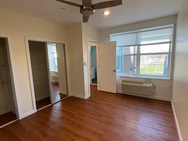 249 S 49th St #209 — Photo 16