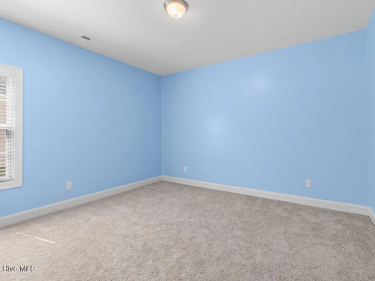 540 Appalachian Trl N — Photo 18